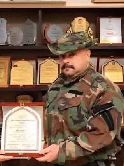 ”بعد أنباء إعتقاله... مصلح الذرحاني يُفاجئ الجميع بلقاء في السعودية مع مدراء شرطة 4 محافظات!”