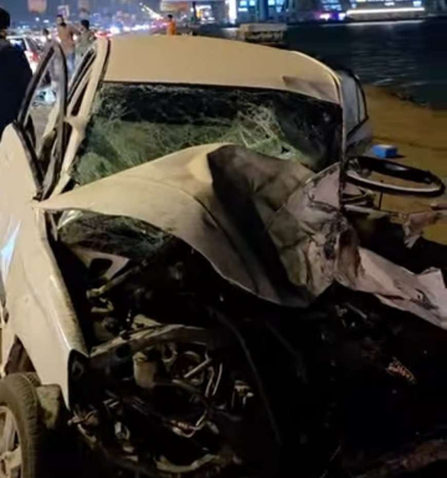 ​عاجل:حادث مروري يشل حركة السير بـ "خط الجسر" في عدن