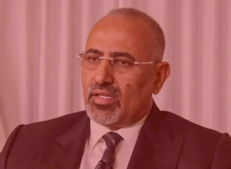 فتح ملف أكبر عمليات الاستحواذ ونهب الأراضي التي قامت بها عائلة عيدروس الزبيدي في اليمن